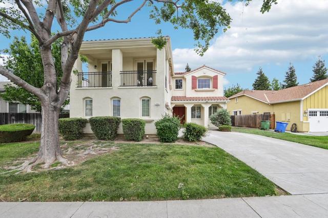 771 Cathedral Way, Tracy, CA 95304