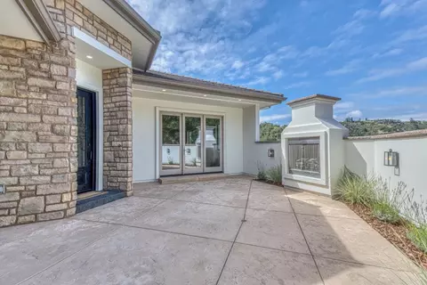 Exterior - 15135 Big Sky Ln, Salinas, CA 93908 photo 2 of 9