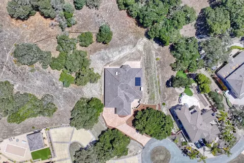 View/Area - 15135 Big Sky Ln, Salinas, CA 93908 photo 4 of 9