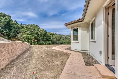 Exterior - 15135 Big Sky Ln, Salinas, CA 93908 photo 6 of 9