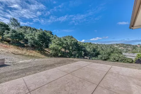 Exterior - 15135 Big Sky Ln, Salinas, CA 93908 photo 4 of 9