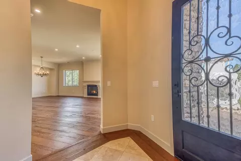 Entry Way - 15135 Big Sky Ln, Salinas, CA 93908 photo 1 of 4