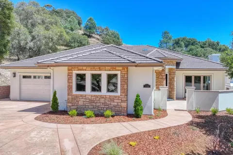13135 Big Sky Ln, Salinas, CA 93908