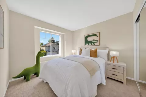 Bedroom - 914 Arrowtail Ter, Fremont, CA 94536 photo 6 of 7