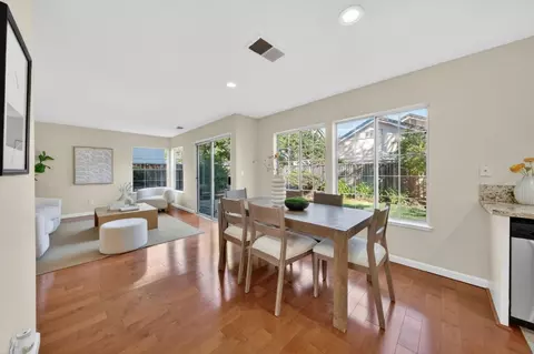Dining - 914 Arrowtail Ter, Fremont, CA 94536 photo 4 of 4