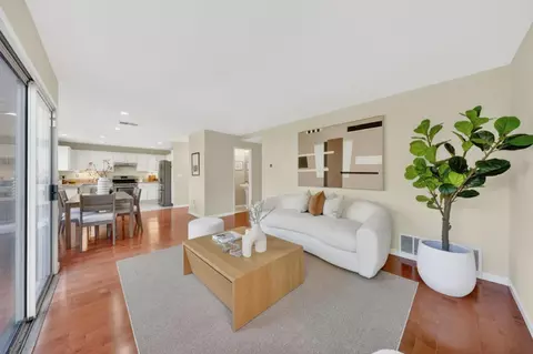 Living - 914 Arrowtail Ter, Fremont, CA 94536 photo 5 of 6