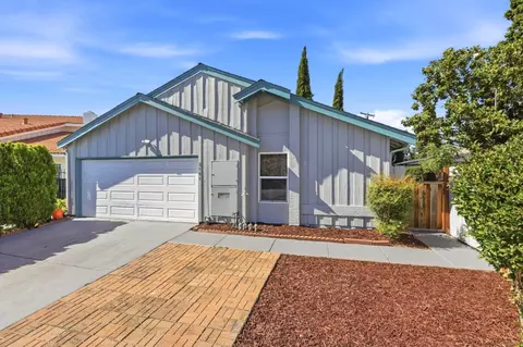 2181 Laddie Ct, San Jose, CA 95121
