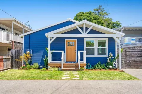 1780 48th Ave, Capitola, CA 95010