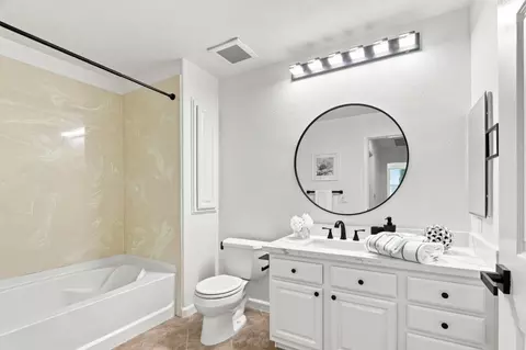 Bath - 700 S Abel St 101, Milpitas, CA 95035 photo 3 of 3