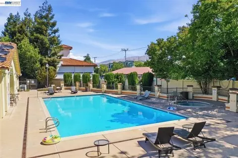 Exterior - 700 S Abel St 101, Milpitas, CA 95035 photo 13 of 17