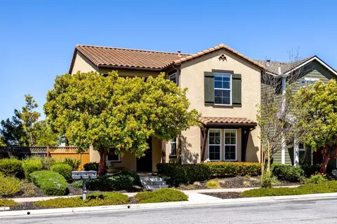 18587 Mcclellan Cir, East Garrison, CA 93933