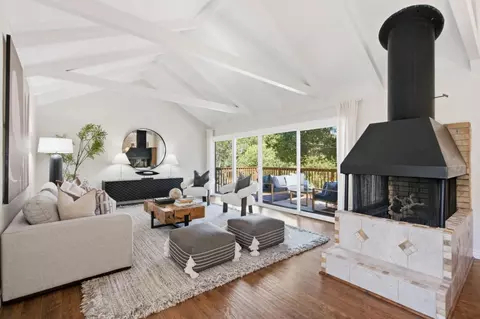 2124 Forest Ave, Belmont, CA 94002