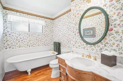 Bath - 14000 Reservation Rd, Salinas, CA 93908 photo 4 of 4