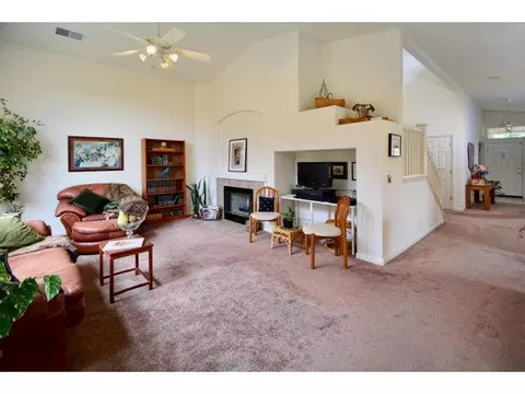 821 Tumbleweed Dr, Salinas, CA 93905 photo 7