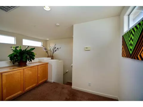 821 Tumbleweed Dr, Salinas, CA 93905