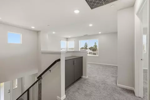 Entry Way - 3335 Las Rosas Ave, Clovis, CA 93619 photo 5 of 7