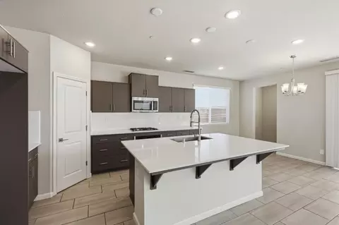 Kitchen - 3335 Las Rosas Ave, Clovis, CA 93619 photo 1 of 2