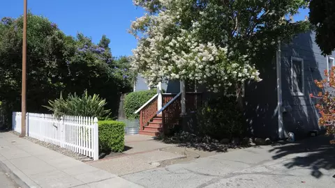 310 Oak Ave, Redwood City, CA 94061