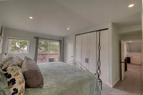 Bedroom - 600 Oak St, Monterey, CA 93940 photo 4 of 8