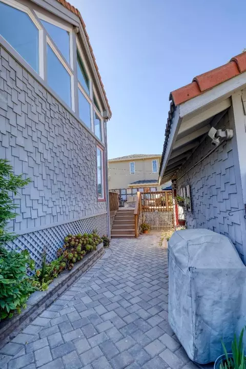 Exterior - 600 Oak St, Monterey, CA 93940 photo 9 of 12