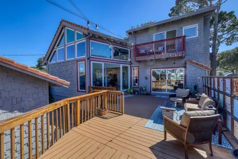 Exterior - 600 Oak St, Monterey, CA 93940 photo 7 of 12