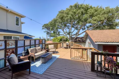 Exterior - 600 Oak St, Monterey, CA 93940 photo 5 of 12
