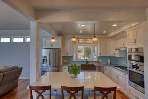 Kitchen - 600 Oak St, Monterey, CA 93940 photo 2 of 3