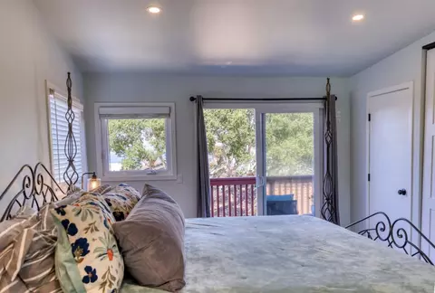 Bedroom - 600 Oak St, Monterey, CA 93940 photo 3 of 8