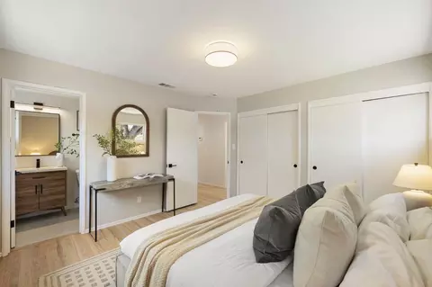 Bedroom - 841 Peach Ave, Sunnyvale, CA 94087 photo 1 of 7