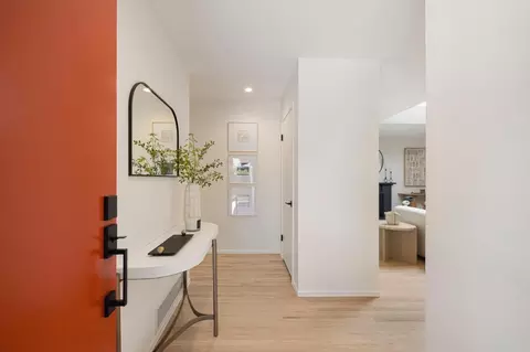 Entry Way - 841 Peach Ave, Sunnyvale, CA 94087 photo 2 of 3