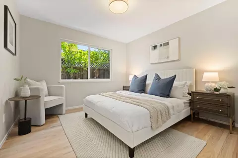 Bedroom - 841 Peach Ave, Sunnyvale, CA 94087 photo 6 of 7