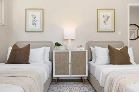 Bedroom - 841 Peach Ave, Sunnyvale, CA 94087 photo 4 of 7