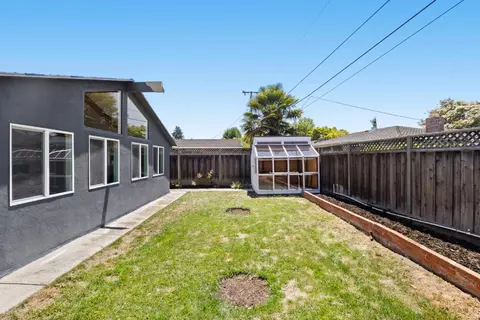 Exterior - 841 Peach Ave, Sunnyvale, CA 94087 photo 10 of 14