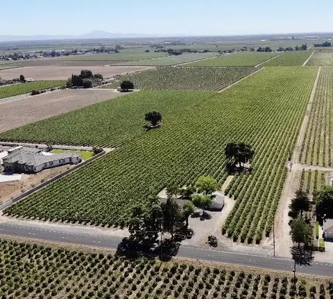 View/Area - 19025 N Devries Rd, Lodi, CA 95242 photo 2 of 2
