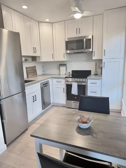814 N Delaware St 102, San Mateo, CA 94401
