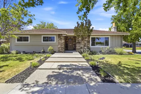 3311 Beacon Ln, San Jose, CA 95118
