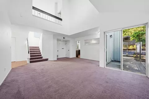 Living - 621 New Bedford Dr, Vallejo, CA 94591 photo 4 of 4