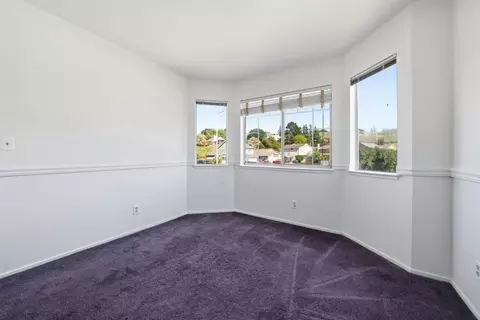 Bedroom - 621 New Bedford Dr, Vallejo, CA 94591 photo 4 of 6