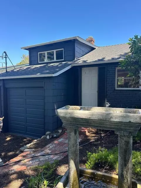 1033 Carmelo St, Monterey, CA 93940