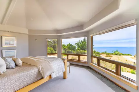 Bedroom - 31475 Highway 1, Carmel, CA 93923 photo 2 of 4