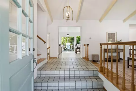 Entry Way - 916 Balboa Ave, Capitola, CA 95010 photo 1 of 1