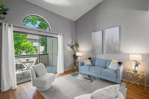 1280 Stanhope Ln 338, Hayward, CA 94545