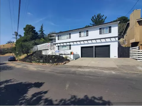 1068 Central, Hayward, CA 94542