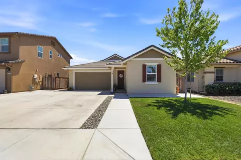 2923 Kings Way, Hollister, CA 95023