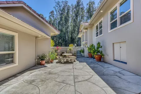 Exterior - 17650 Olson Pl, Salinas, CA 93907 photo 7 of 10
