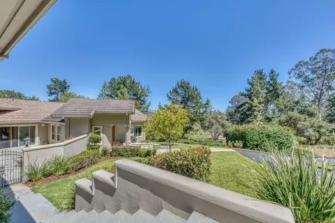 Exterior - 17650 Olson Pl, Salinas, CA 93907 photo 8 of 10