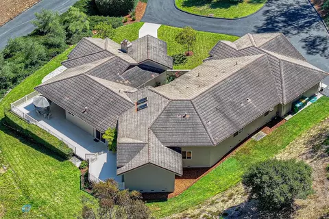 View/Area - 17650 Olson Pl, Salinas, CA 93907 photo 2 of 8