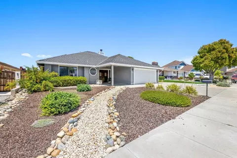 1630 Bodega Ct, Hollister, CA 95023
