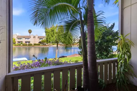 837 Juno Ln, Foster City, CA 94404