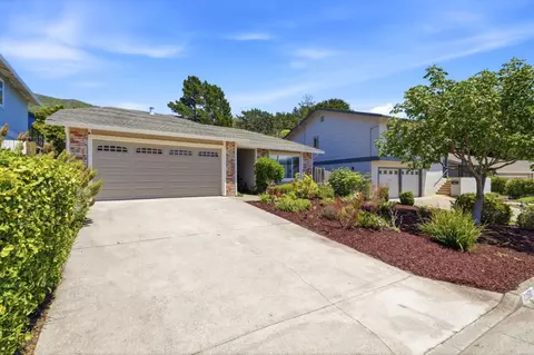 Exterior - 1256 Rainier Ave, Pacifica, CA 94044 photo 5 of 10